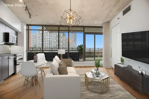 90 Trinity ST #607, Toronto C08, ON M5A 0E4