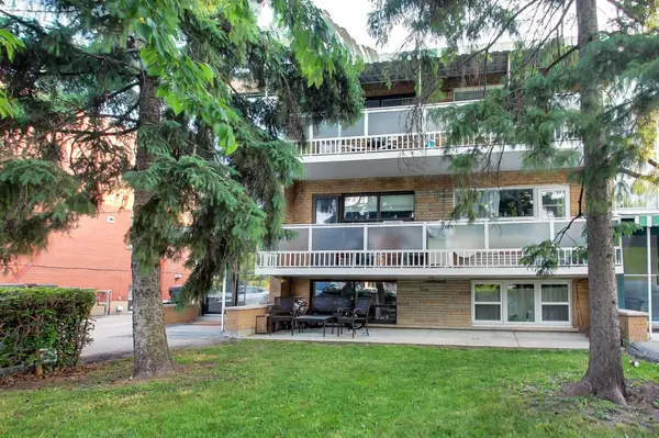 241 Pannahill RD, Toronto C06, ON M3H 4N9