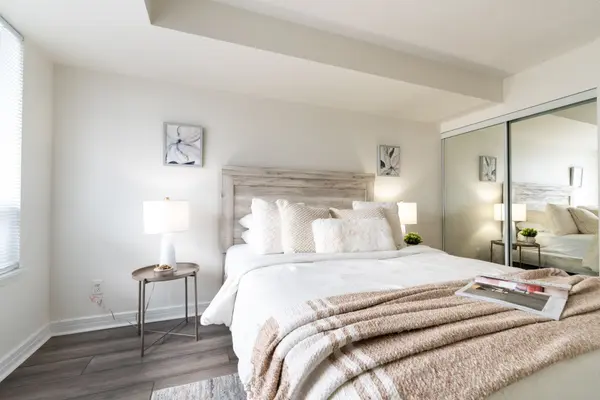 16 Harrison Garden BLVD #1706, Toronto C14, ON M2N 7J6