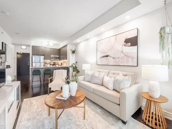 225 Sackville ST #1106, Toronto C08, ON M5A 0B9