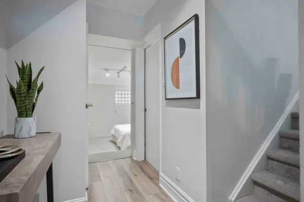 455 Broadview AVE, Toronto E01, ON M4K 2N3