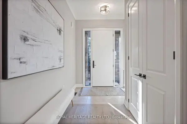 7 Inverlynn WAY, Whitby, ON L1N 2S6