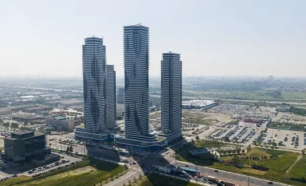 8 Interchange WAY #4112, Vaughan, ON L4K 5Z7