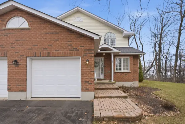 60 Museum DR #523, Orillia, ON L3V 7T9