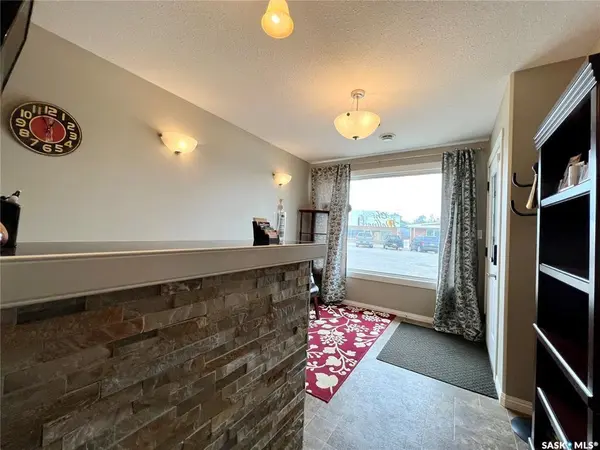 204 Mountain STREET, Strasbourg, SK S0G 4V0