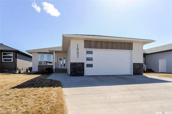 1007 Maplewood DRIVE, Moose Jaw, SK S6J 0B6