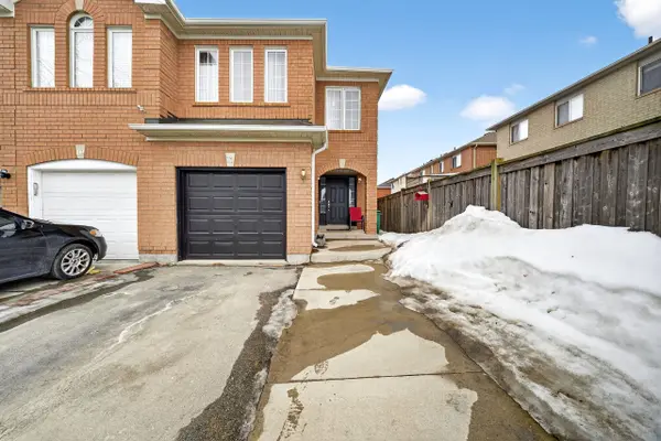 71 Roadmaster LN, Brampton, ON L7A 3A7