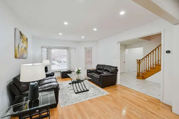 6103 PRAIRIE CIR, Mississauga, ON L5N 5Z5