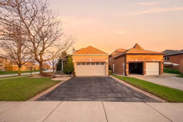 20 Huffmann DR, Halton Hills, ON L7G 5W4