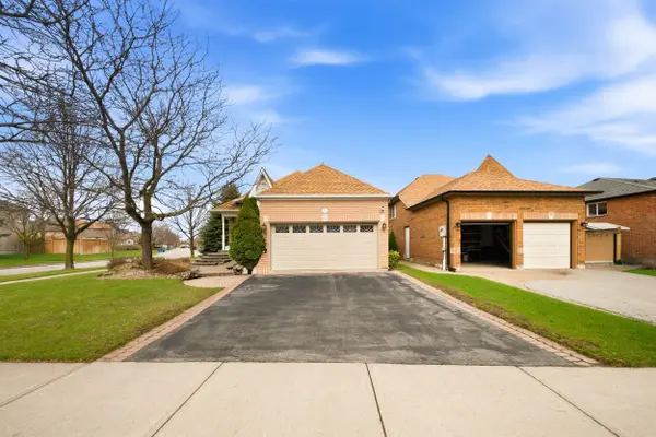 20 Huffmann DR, Halton Hills, ON L7G 5W4