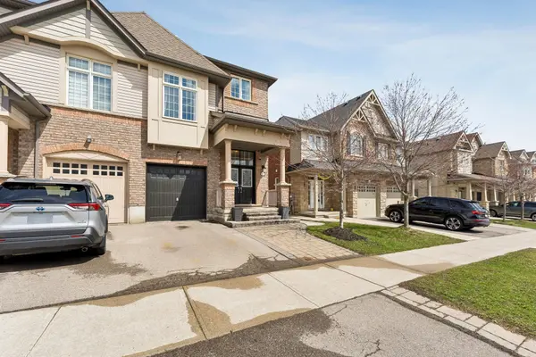 13 Icefall RD W, Caledon, ON L7C 3T7