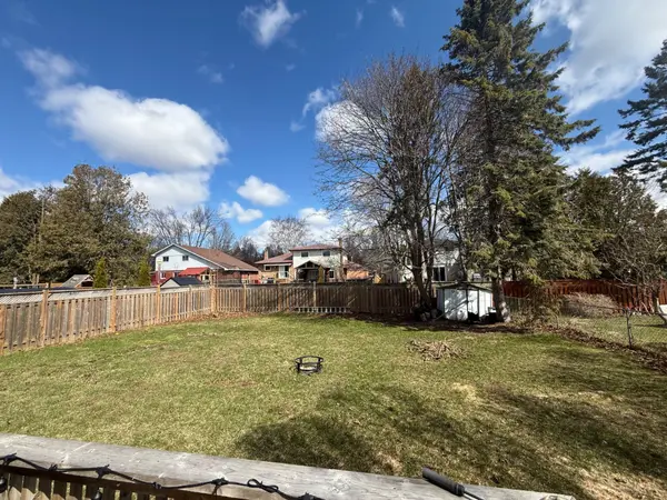 20 Ravensdale RD, Cobourg, ON K9A 2B9