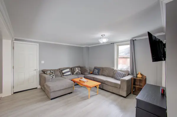 21 Main ST W, Mapleton, ON N0G 1P0