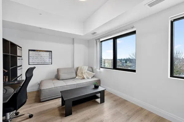 652 Princess ST #434, Kingston, ON K7L 3Z9