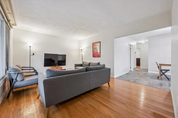 12 Delmar BLVD, Guelph, ON N1E 2K8