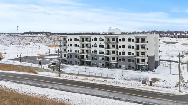 5 Baker ST #311, Thorold, ON L2V 0J5