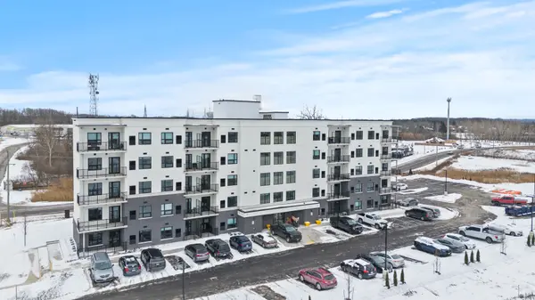 5 Baker ST #305, Thorold, ON L2V 0J5