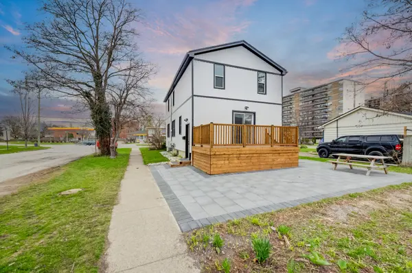 336 Geneva ST, St. Catharines, ON L2N 2G7