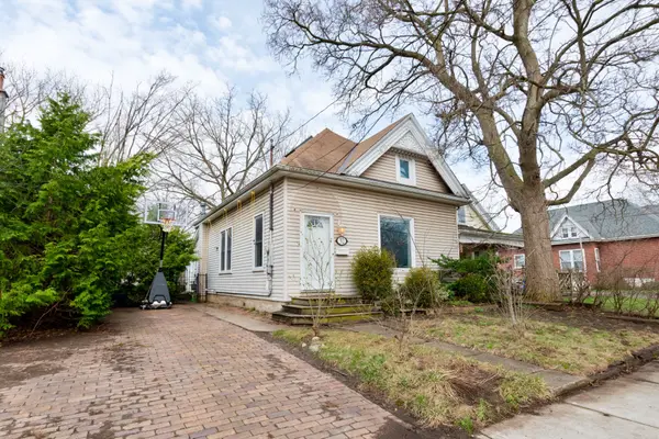 32 St Andrew ST, London North, ON N6H 1Z6