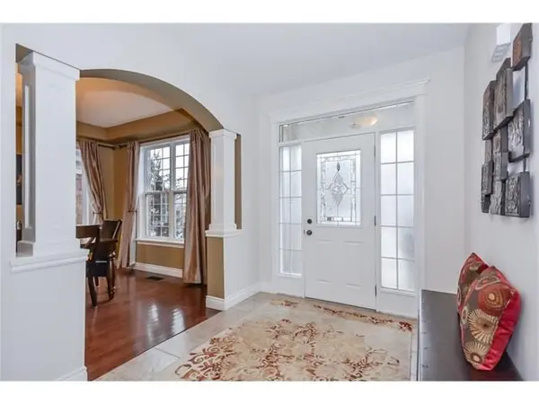 9 Geddes CRES #Upper, Guelph, ON N1E 5K3