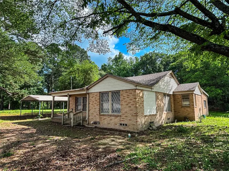 2431 N Jefferson, Mount Pleasant, TX 75455