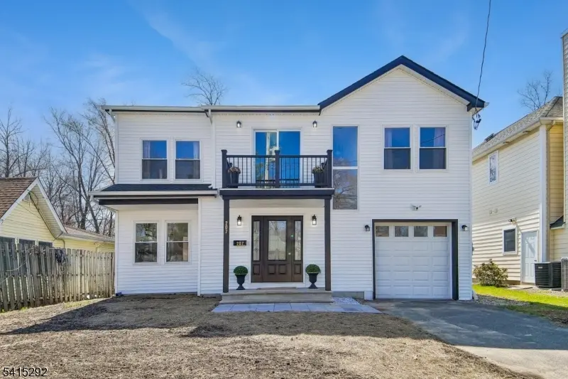 207 Lake Shore Dr, Parsippany-troy Hills Twp., NJ 07034