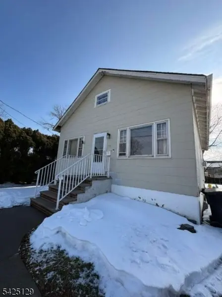 148-150 Pineview Ter, Plainfield City, NJ 07062