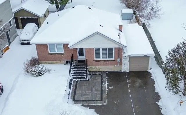 270 Rupert AVE, Whitchurch-stouffville, ON L4A 1C5