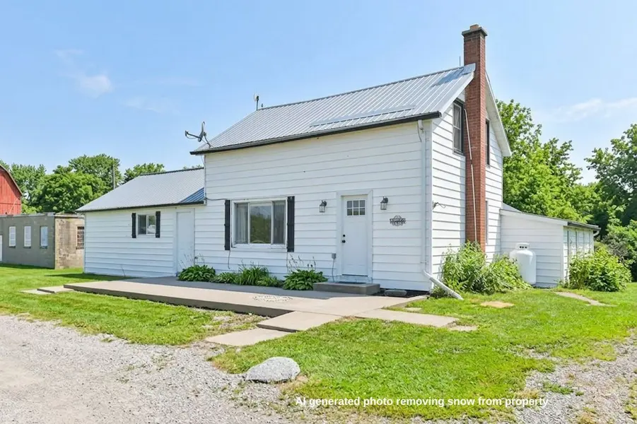256 Moira RD, Centre Hastings, ON K0K 3E0