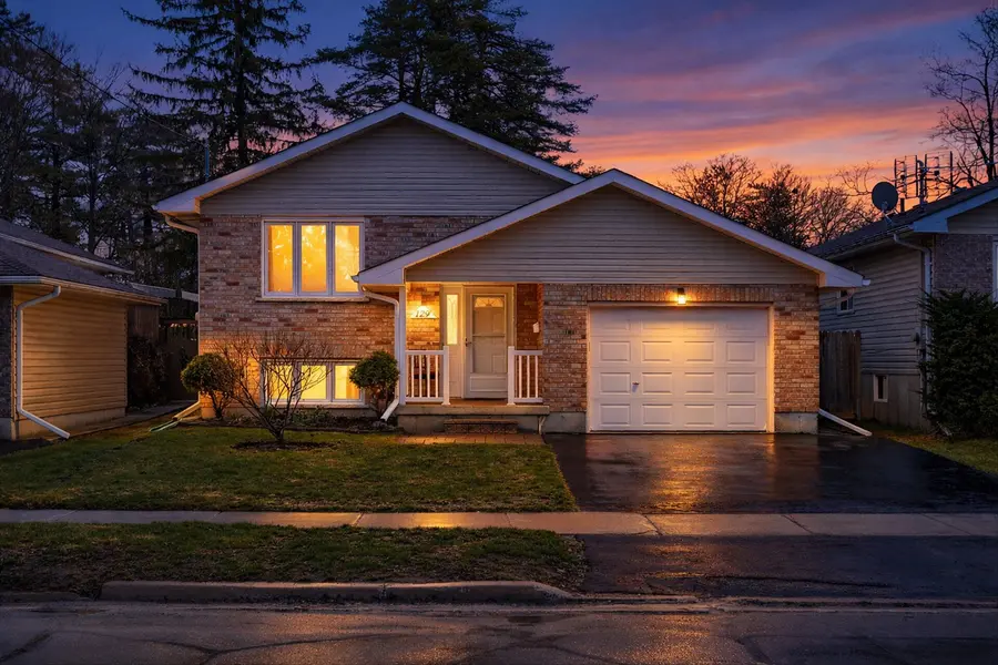 129 Dumble AVE, Peterborough, ON K9H 5A9