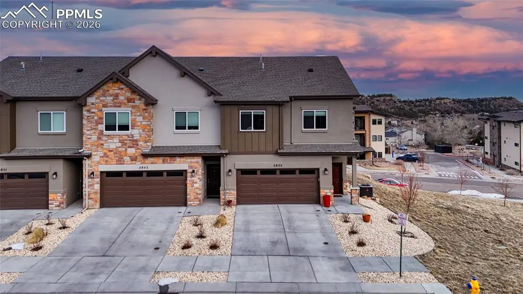 5835 Villa Lorenzo DR, Colorado Springs, CO 80919