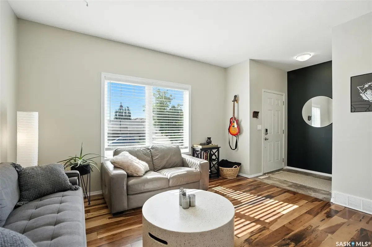 227 Galloway ROAD, Saskatoon, SK S7T 0B2