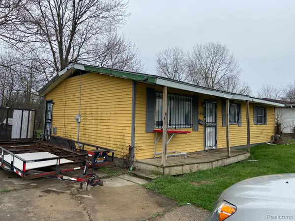 5492 Mendel Berger DR, Mt. Morris Township, MI 48505