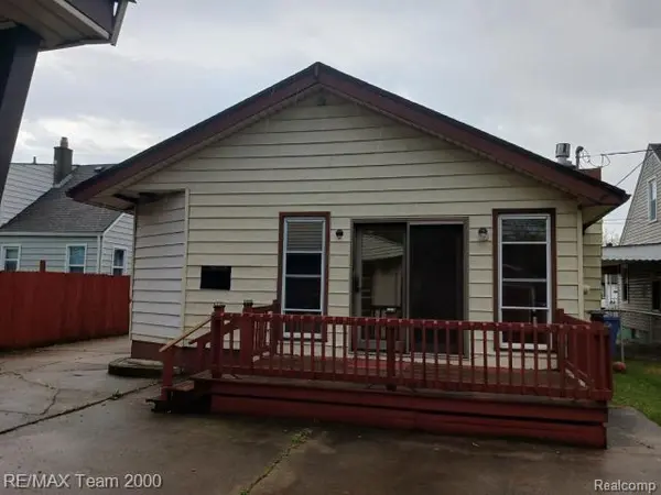 26120 Princeton ST, Inkster, MI 48141