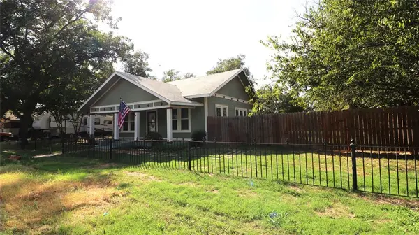 929 Vitalious Street, Ranger, TX 76470