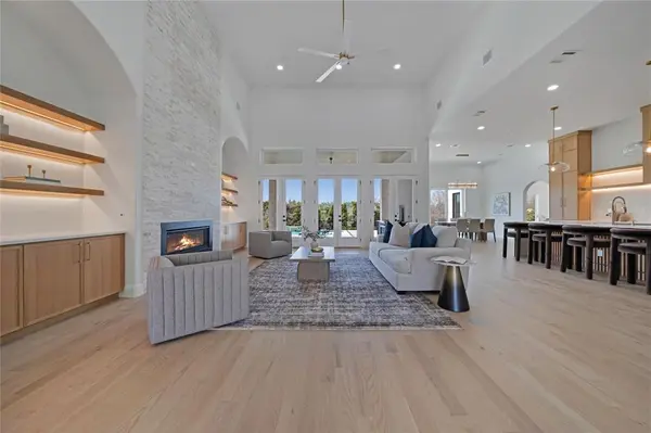 323 Longview Place, Heath, TX 75032