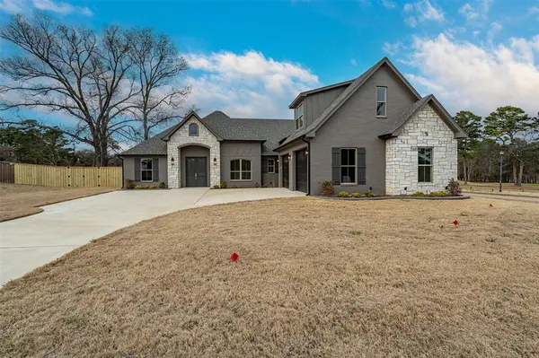 114 White-N-Gail,  Bullard,  TX 75757