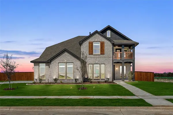 427 Birkdale Lane, Red Oak, TX 75154