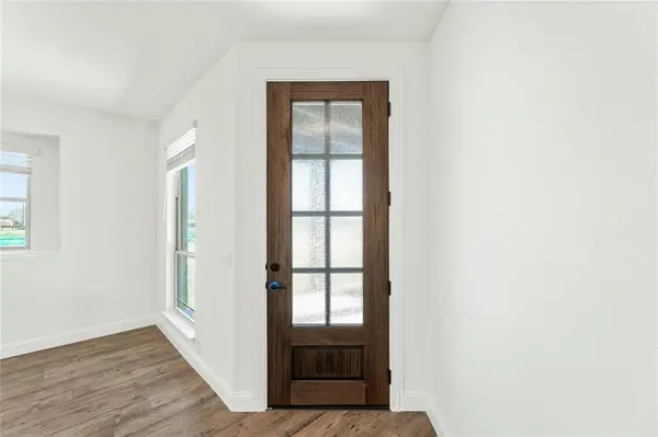 427 Birkdale Lane, Red Oak, TX 75154