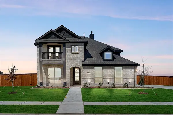 415 Birkdale Lane, Red Oak, TX 75154