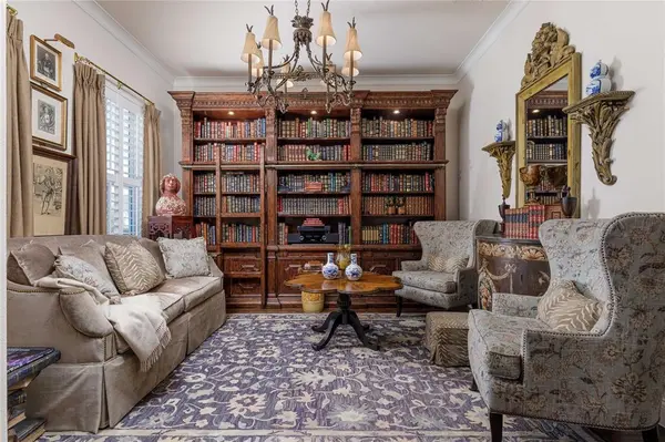 2500 Addison Street, Mckinney, TX 75071