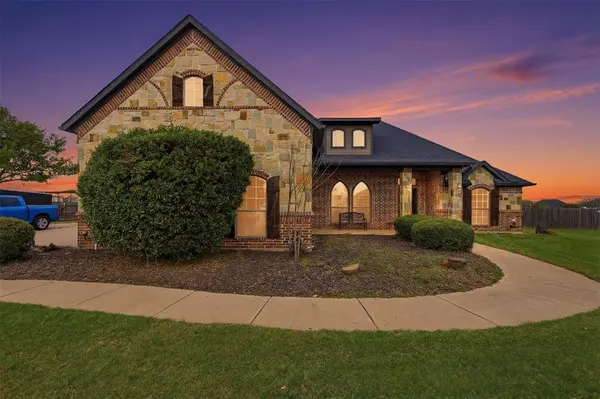 165 Canyon Drive, Decatur, TX 76234