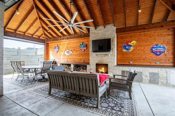 1109 17th Street, Argyle, TX 76226