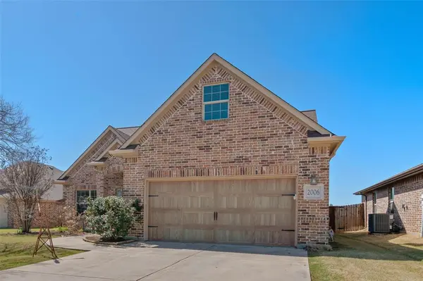 2006 Maxwell Court, Aubrey, TX 76227