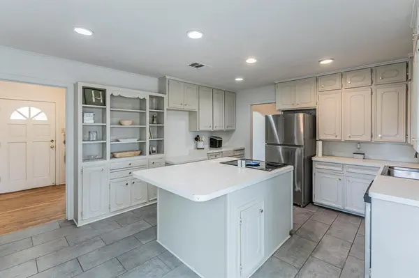 3205 Live Oak Avenue, Waco, TX 76708