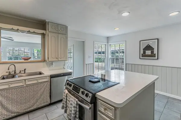 3205 Live Oak Avenue, Waco, TX 76708