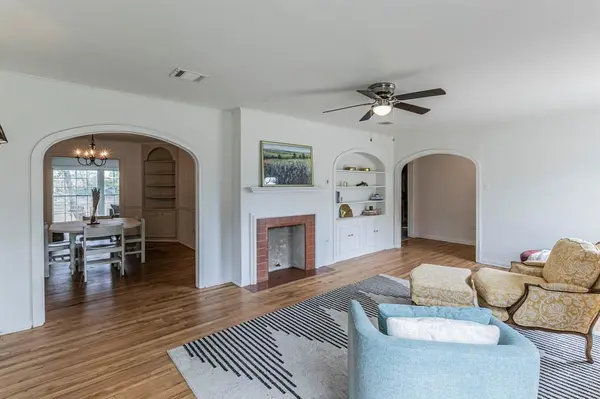 3205 Live Oak Avenue, Waco, TX 76708