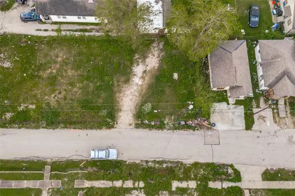 3616 Farmer Street, Houston, TX 77020