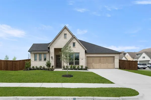 3043 Farmhouse Drive, Midlothian, TX 76065