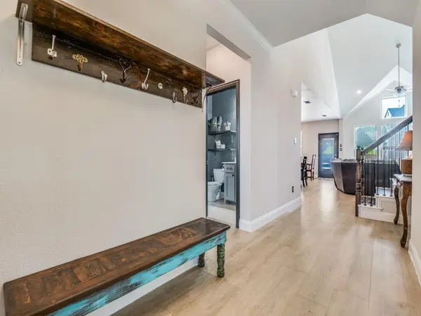 1232 Rushmore Drive, Burleson, TX 76028